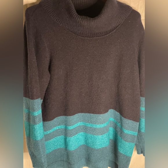 Lane Bryant Women's Navy Blue and Teal Cowl-neck Sweater size 14/16 - Picture 5 of 9